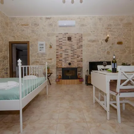 Апартаменты La Casa De Ioanna Киссамос Экстерьер фото