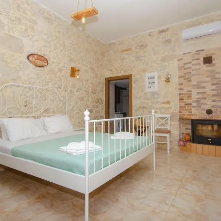 Апартаменты La Casa De Ioanna Киссамос Экстерьер фото
